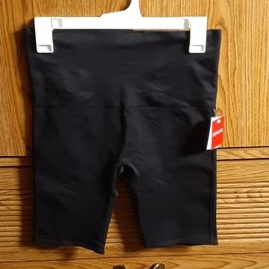 SPANX Look at Me Now Biker Shorts